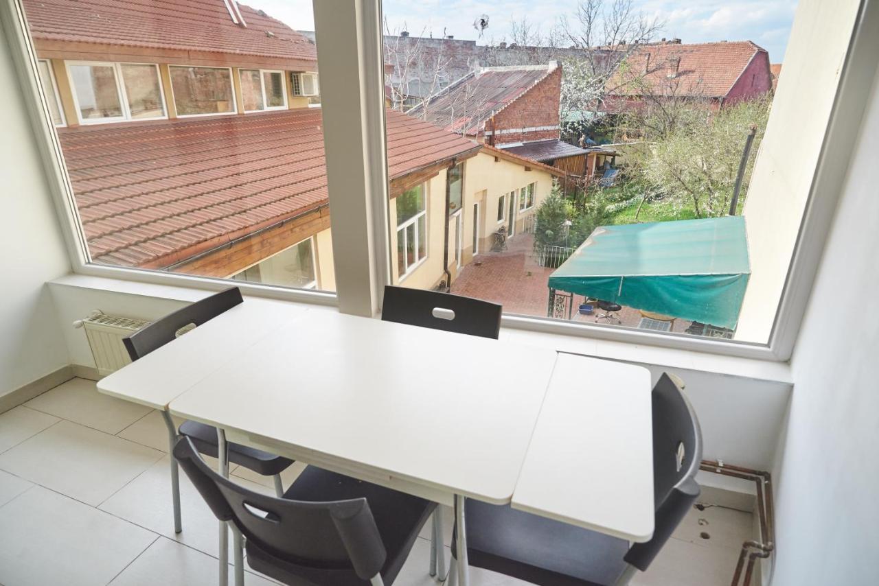 Zen House Hostel Timisoara Luaran gambar